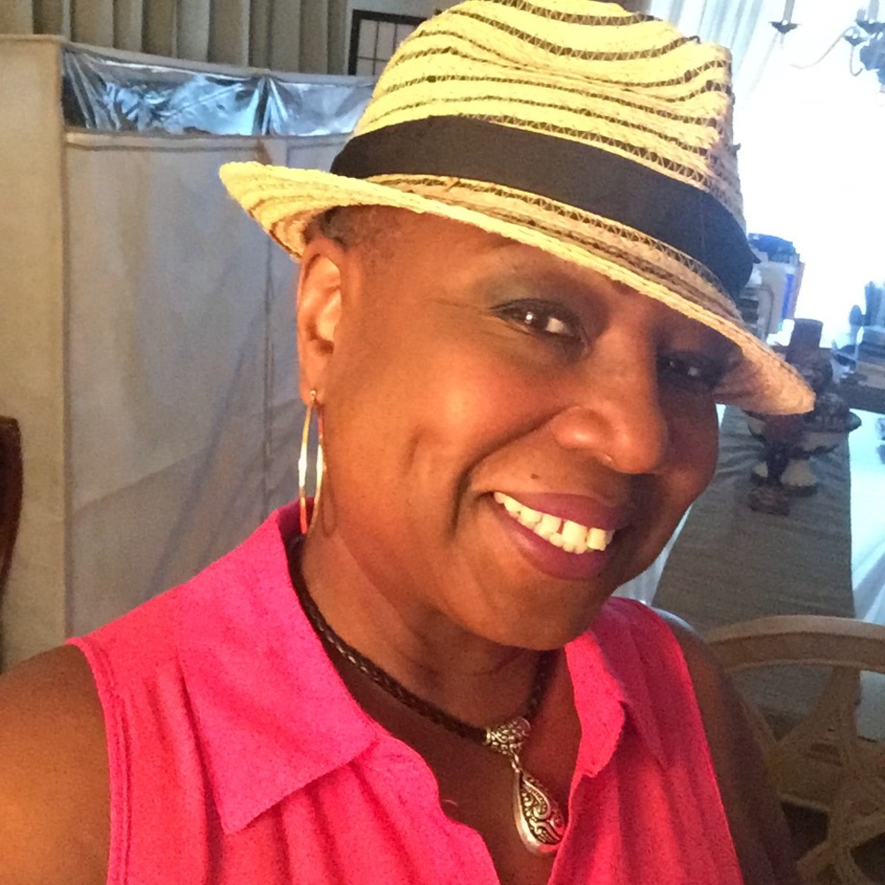 Meet your Posher, Pam